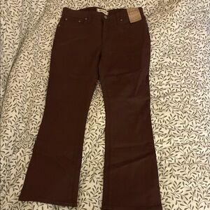 Women’s Madewell mid-rise kick out jeans 
Size 29 
New with tags